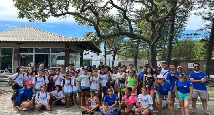 Colônia de férias movimenta juventudes em bairros da Serra