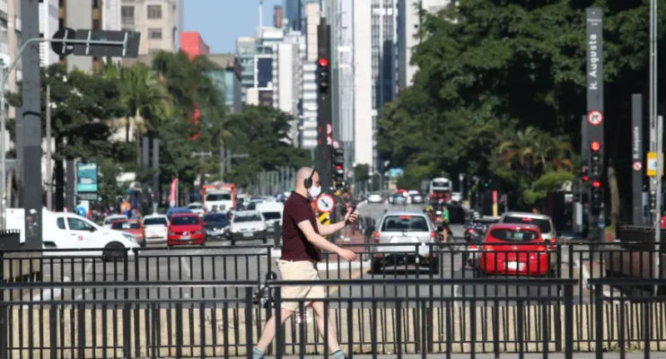 Brasil sobe para 9º em ranking das maiores economias do mundo