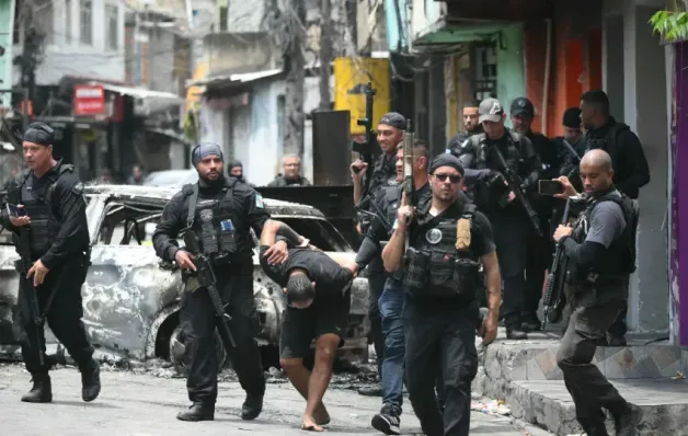 Com mais de 60 mortos, operação no Alemão e na Penha é a mais letal da história do RJ