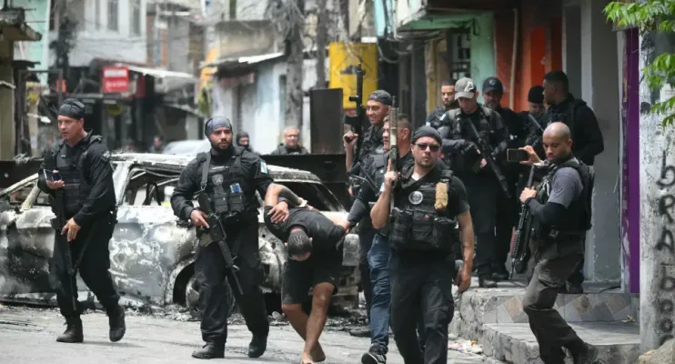Com mais de 60 mortos, operação no Alemão e na Penha é a mais letal da história do RJ