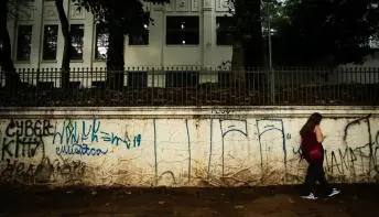 Com R$ 1 bi bloqueados, MEC perde verba para reformar escolas e Enem