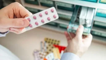 Comissão do Senado aprova projeto para permitir venda de medicamentos em supermercados