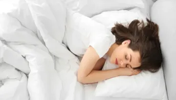 Como melhorar o sono com hábitos simples recomendados por psicóloga