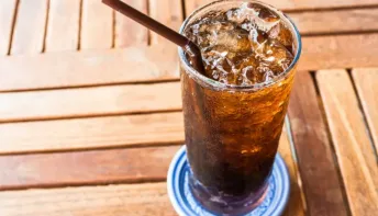 Como o refrigerante diário pode afetar a saúde dos seus rins