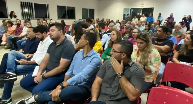 Comunidades de São Mateus debatem duplicação das rodovias ES-010 e ES-315 em reunião com o DER-ES