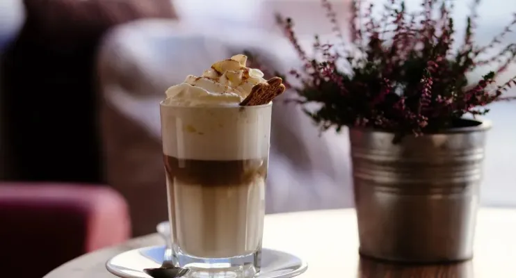 Conheça seis receitas geladas com a bebida
