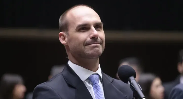 Conselho de Ética da Câmara arquiva pedido de cassação do mandato de Eduardo Bolsonaro