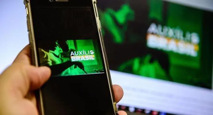 Continuidade do Auxílio será prioridade de Lula, diz deputado