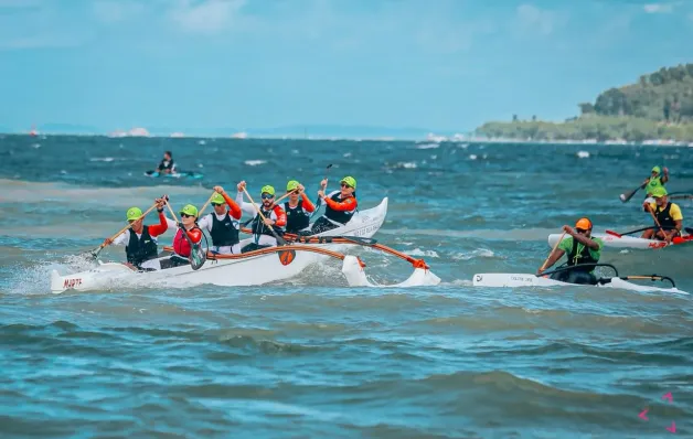 Copa de canoa havaiana reuniu atletas de quatro estados na Bahia de Todos-os-Santos