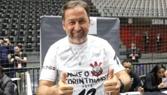 Corinthians tem quatro reforços e quer anunciar outros na posse de Augusto