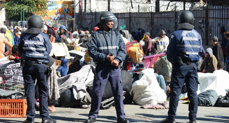Cracolândia vira barril de pólvora com morte, protestos e brigas entre lojistas e usuários