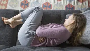 Especialista lista 6 mitos e verdades sobre a endometriose