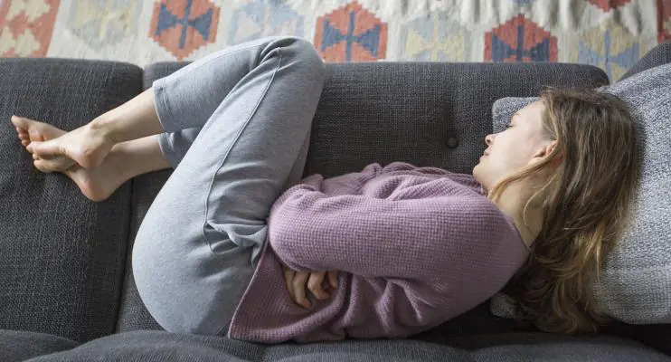 Especialista lista 6 mitos e verdades sobre a endometriose