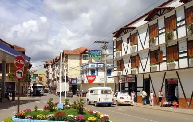 Criança de 5 anos morre afogada em banheira de hidromassagem