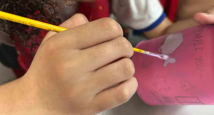 Crianças de Maria Ortiz desenvolvem a consciência ambiental por meio da arte