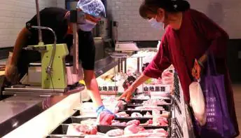 Crise chinesa atinge indústrias no Brasil e deve afetar inflação