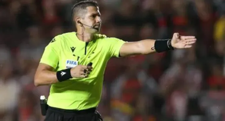 Crise de arbitragem marca início turbulento do Brasileirão 2025