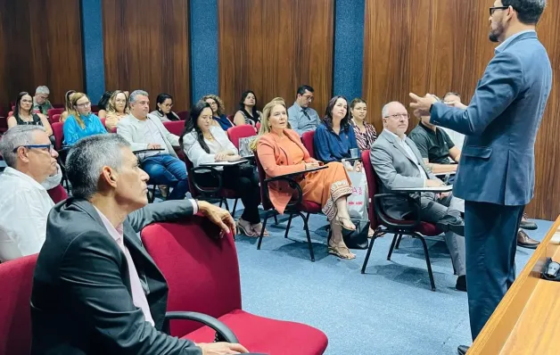 CRO Bahia reúne delegados e conselheiros para discutir piso salarial e ações de fiscalização