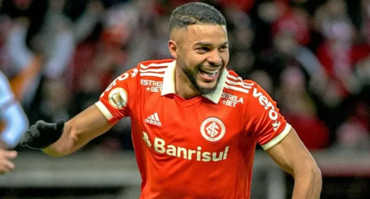 Cruzeiro acerta com ex-alvo do Palmeiras para reforçar setor ofensivo
