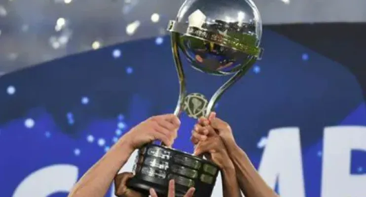 Cruzeiro, Fluminense e Atlético-MG estreiam na Sul-Americana nesta terça