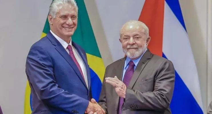 Cuba diz que não tem como pagar dívida de R$ 538 mi com o Brasil .