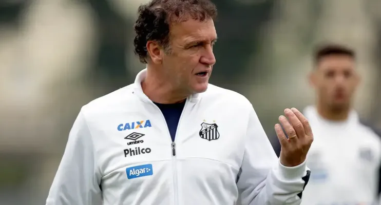 Cuca assume o Santos após demissão de Vojvoda