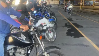 Curso do Detran ES ensina técnicas para motociclistas com foco na segurança no trânsito