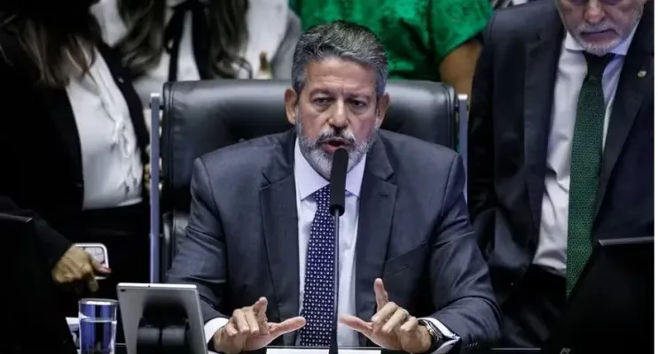 Da urgência ao 'sem pressa': entenda o recuo de Lira sobre o PL antiaborto