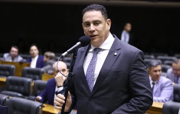 Da Vitória reforça apoio à ampliação do limite do MEI para 150 mil e destaca importância para economia