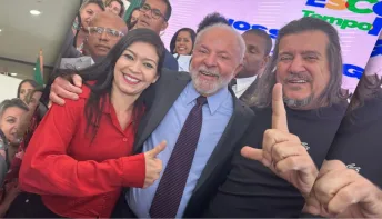Daniel Santana com Lula em Brasília: Prefeito leva pautas da educação para o Presidente