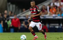 De La Cruz, do Flamengo, entra na mira do Peñarol