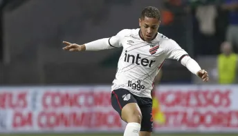 De Neymar a Vítor Roque: confira maiores vendas do futebol brasileiro para o exterior