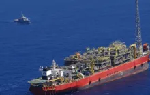 Debate sobre royalties do petróleo marca agenda de Ricardo Ferraço em Jaguaré