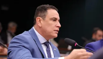 Deputado Da Vitória apresenta projetos antifeminicídio com pena de até 50 anos