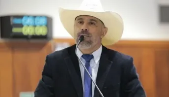 Deputado de Goiás que declarou ter financiado acampamentos é alvo de operação