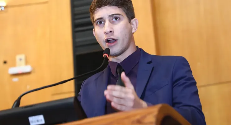 Deputado estadul é abordado durante uma blitz, mas se recusa a fazer bafômetro 