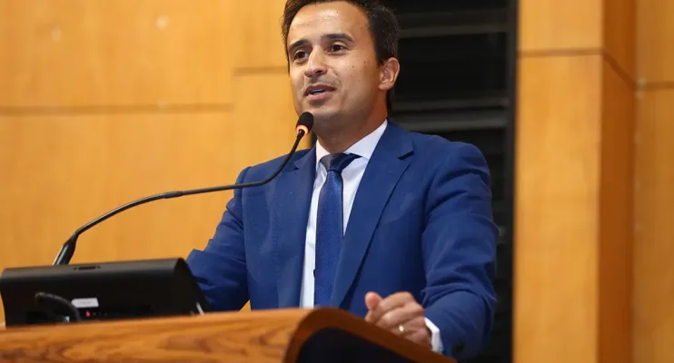 Deputado Lucas Scaramussa reage a projeto que proíbe pulverização aérea nas lavouras