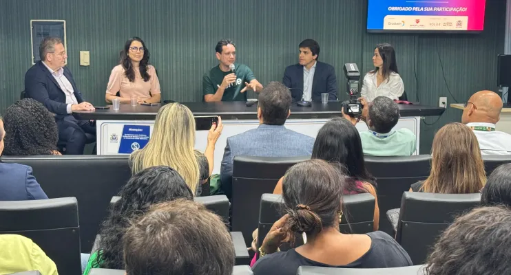 Deputados baianos, empresas e especialistas debatem a importância do plástico e os avanços na reciclagem do material