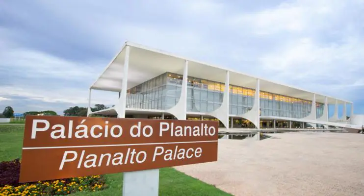 Ossada humana é encontrada perto do Palácio do Planalto, em Brasília
