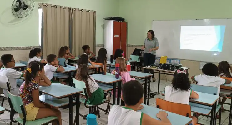 Dia Mundial da Água é celebrado com palestras em escolas de Pedro Canário