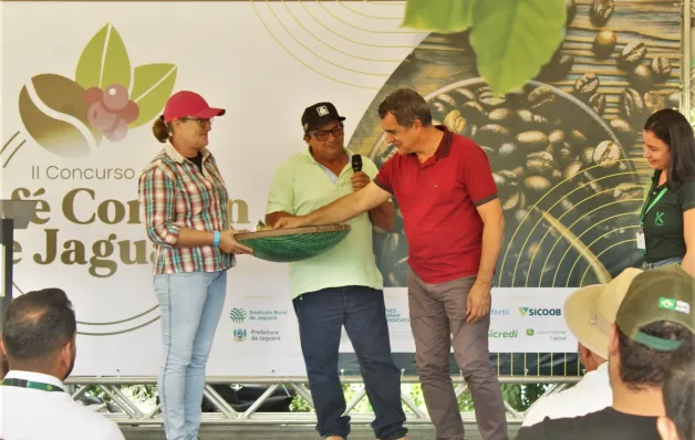 Dia de Campo reuniu produtores de café conilon em Jaguaré