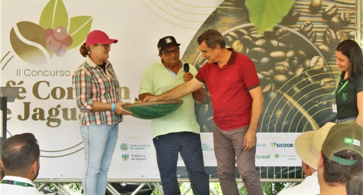 Dia de Campo reuniu produtores de café conilon em Jaguaré