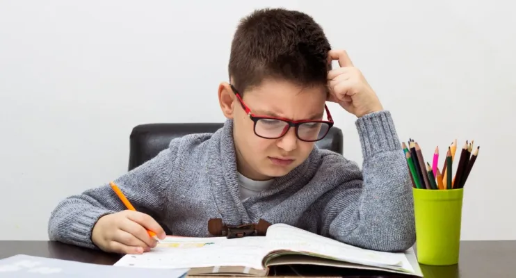 Dislexia: Entenda os principais sinais e impactos do transtorno de aprendizagem nas crianças