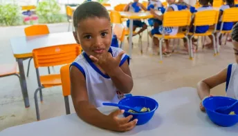 Do campo para a escola: agricultura familiar enriquece a merenda escolar de Linhares