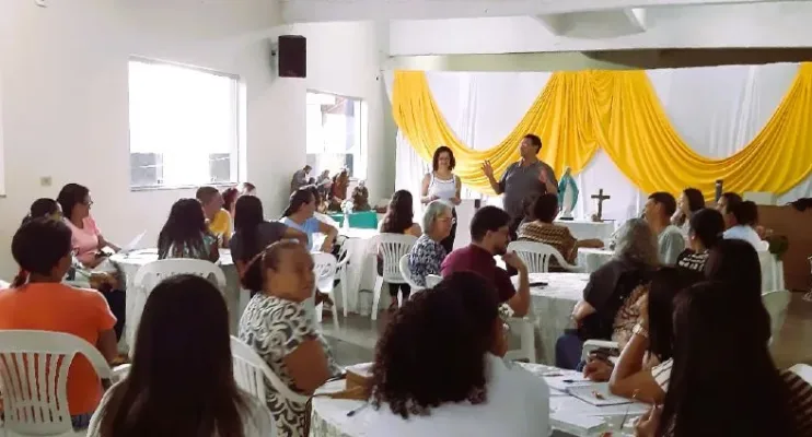 Domingo da Palavra é celebrado com a distribuição de 500 Bíblias em Boa Esperança