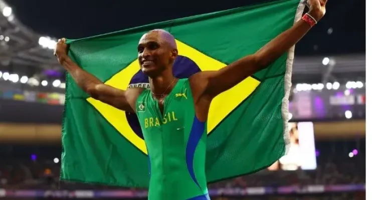 É bronze! Piu é 3º e leva medalha nos 400m com barreiras