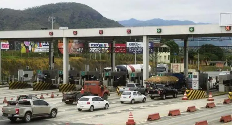 Governador do ES, Renato Casagrande é informado da desistência da Eco-101 na rodovia federal no Espírito Santo