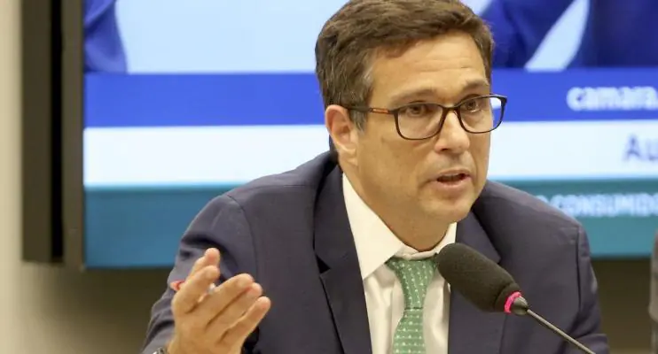 Economia Subsídios podem amenizar preços para mais pobres, diz presidente do BC