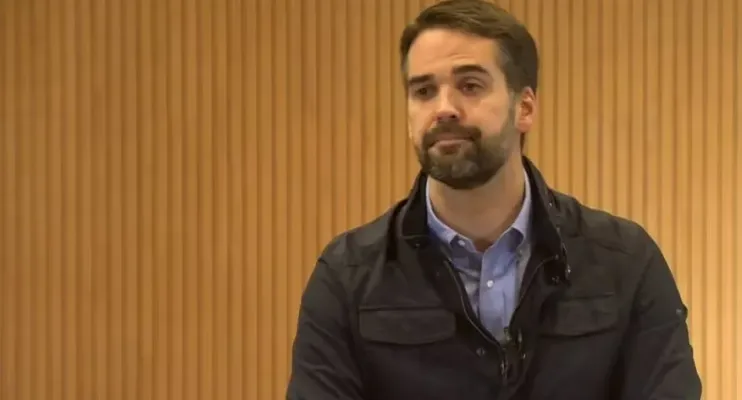 Eduardo Leite admite possíveis erros em prevenções, mas nega que afrouxou legislação ambiental