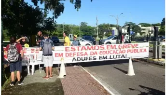 Educação Professores e servidores da Ufes e Ifes estão em greve